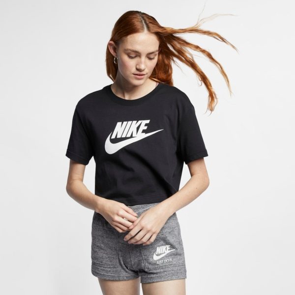 Camiseta Cropped Nike Sportswear Essential Feminina