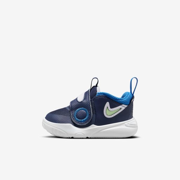 Tênis Nike Team Hustle D11 Infantil