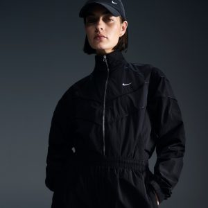 Jaqueta Nike Sportswear Woven Feminina