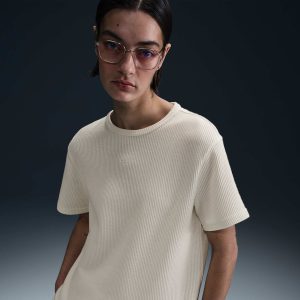 Camiseta Nike Sportswear Chill Waffle Feminina
