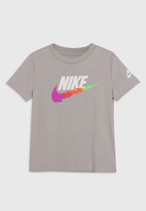 Camiseta Nike Logo Cinza
