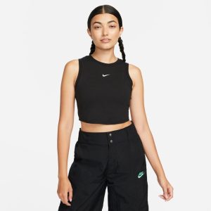 Regata Nike Sportswear Essentials Feminina
